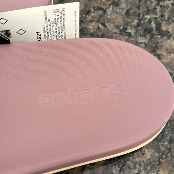 Adidas Adilette Comfort Slide Sandals H03621 Mauve & Cream US 10 Slip On New - Picture 5 of 6